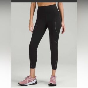 Lululemon Base Pace tights High-Rise Reflective Tight 25" Black Size 4